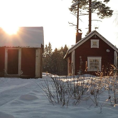 Cabin Near Lake And Beautiful Nature Reserve. Bodafors Екстериор снимка