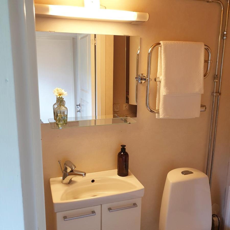 Cabin Near Lake And Beautiful Nature Reserve. Bodafors Екстериор снимка